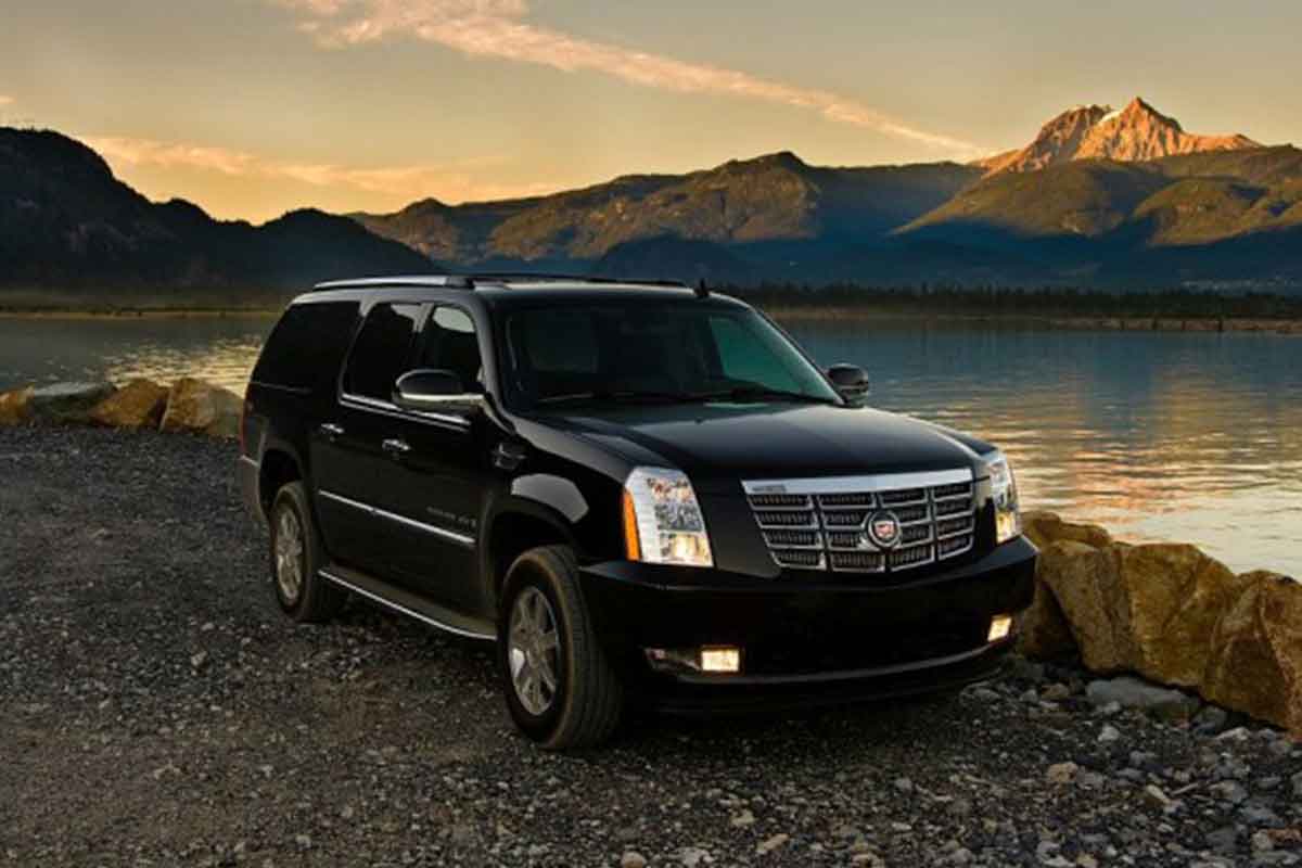 PREMIUM EXOTIC CAR SHIPPING FOR COLLECTORS AND DEALERS
